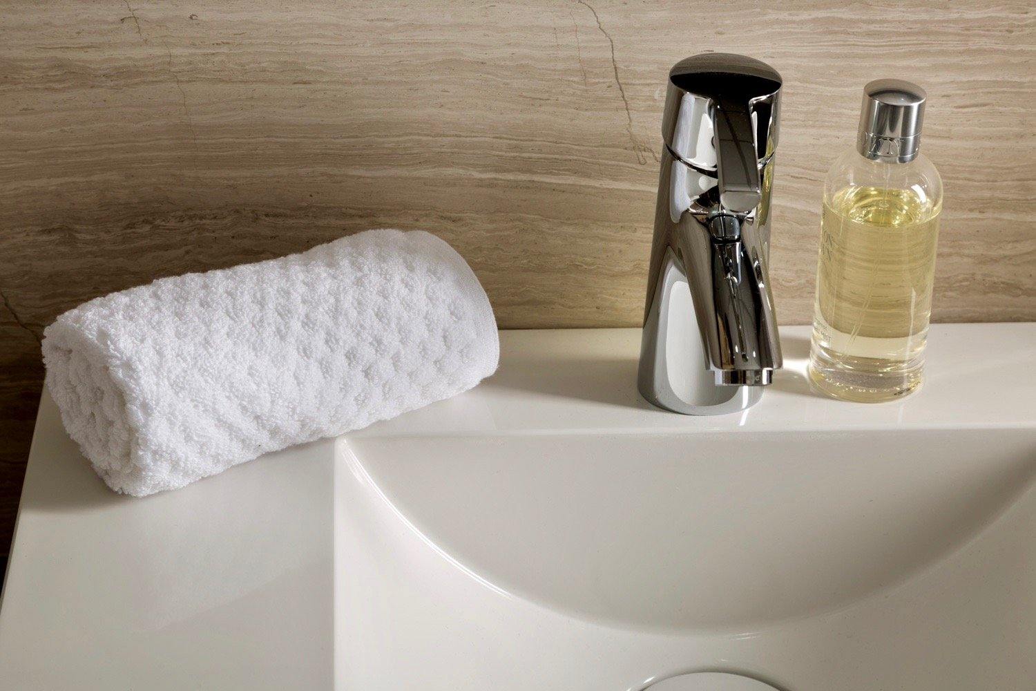 Classic Square - Arctic White Organic Bath Towel Collection